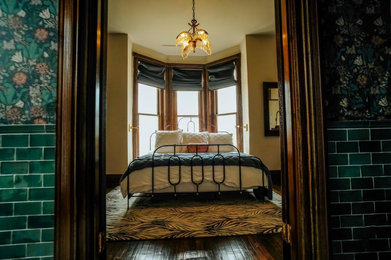 Вилла Henrie House I Luxury 4Br Downtown Historic Gem With Library & Patio Нэшвилл Экстерьер фото